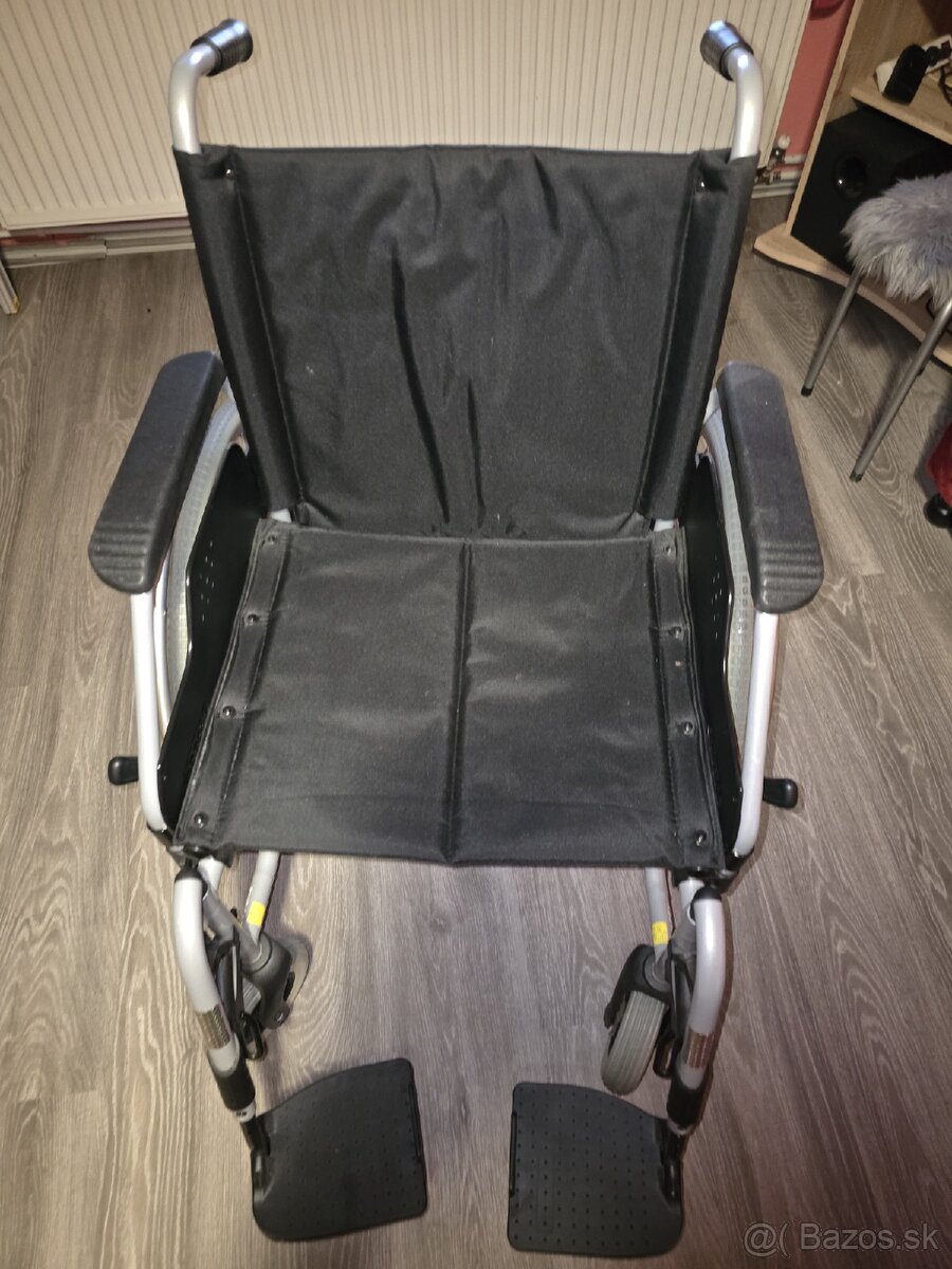 Predám invalidný vozík
