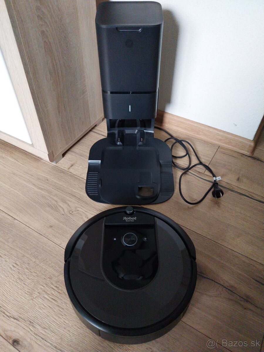 IRobot Roomba i7+
