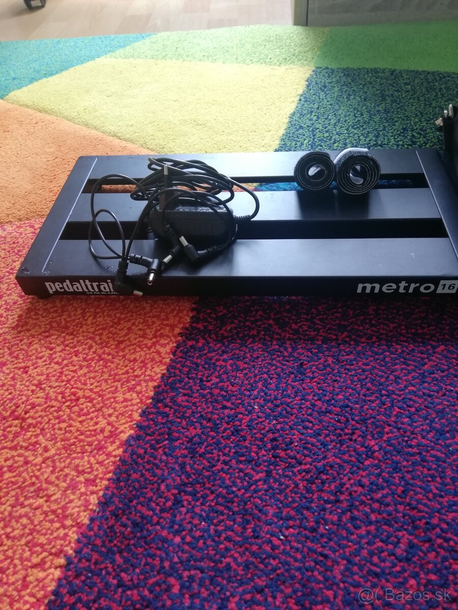 Predám pedalboard Pedaltrain Metro 16