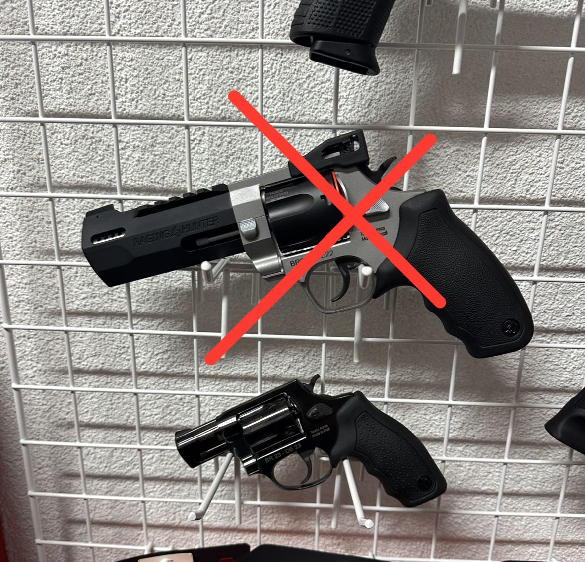 Revolver TAURUS 85S .38 Spec. 2025