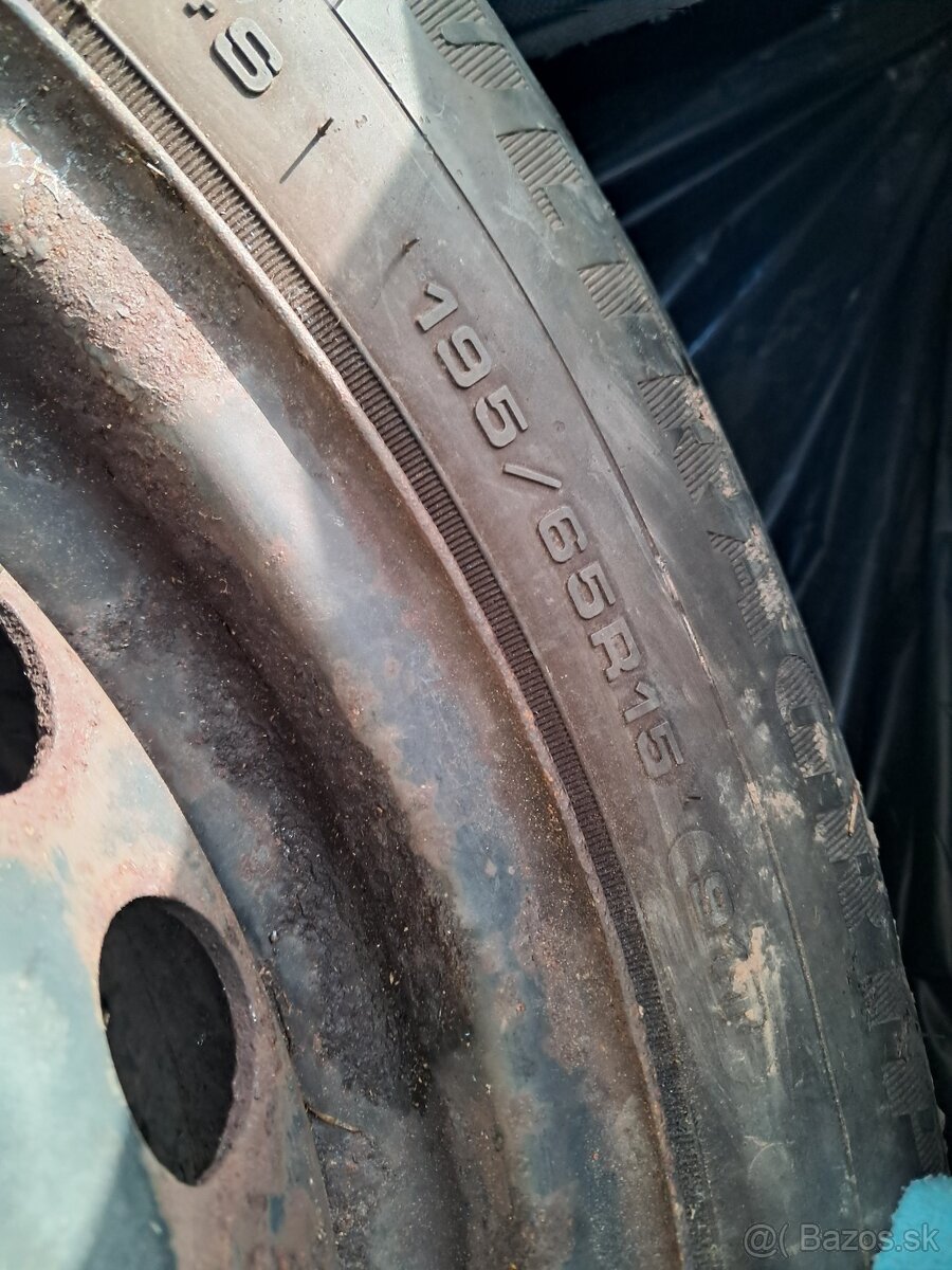Zimne pneu + plechove disky 5x112 6Jx15H2 ET47
