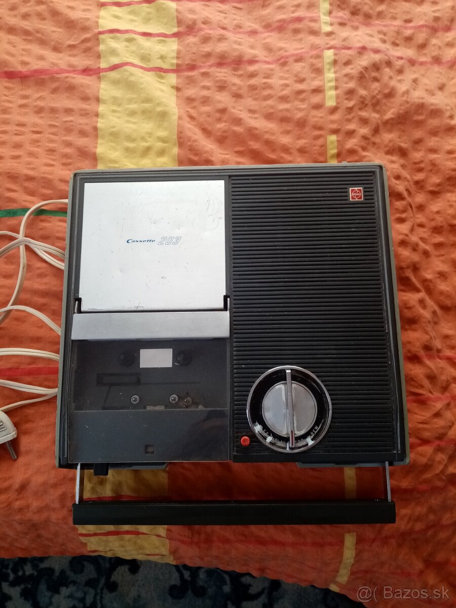 kazetový magnetofon National Panasonic