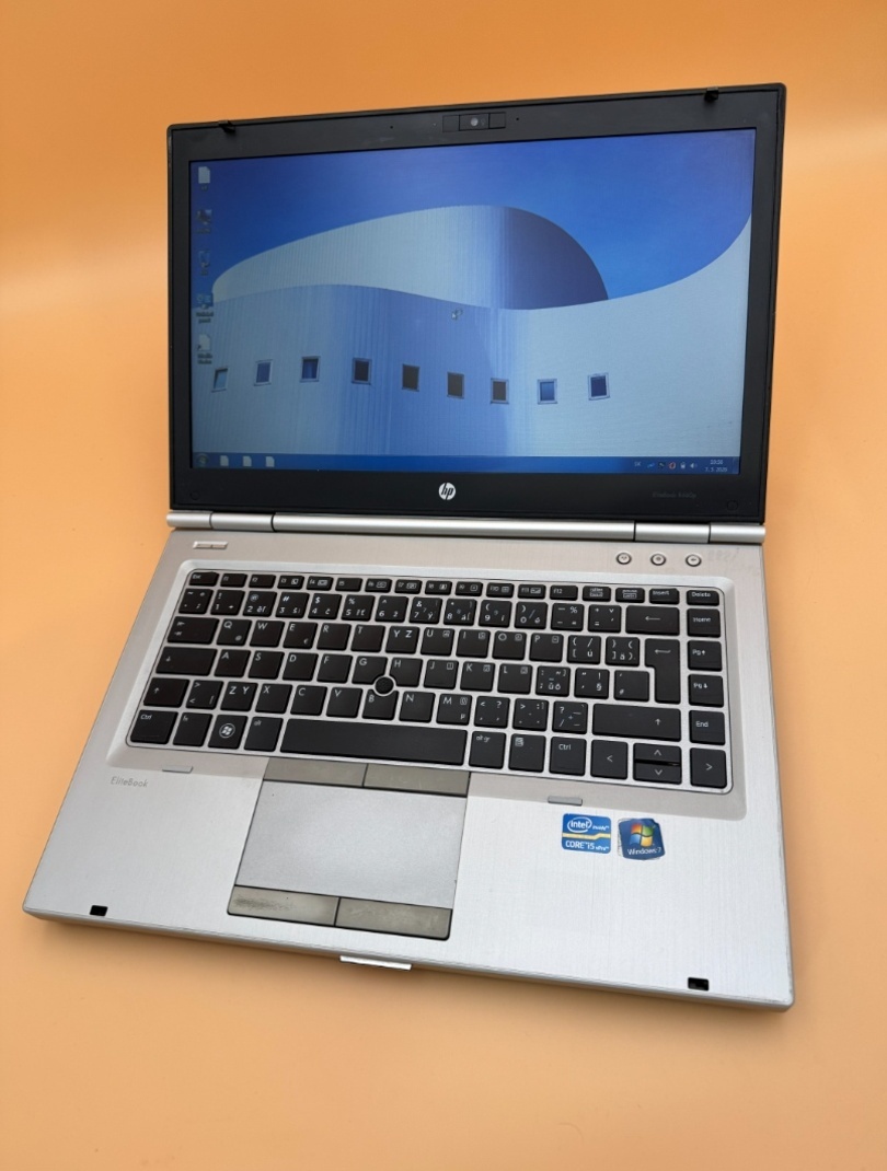 Notebook HP EliteBook 8460p i5 / 4GB RAM / 320GB HDD / WIN 7