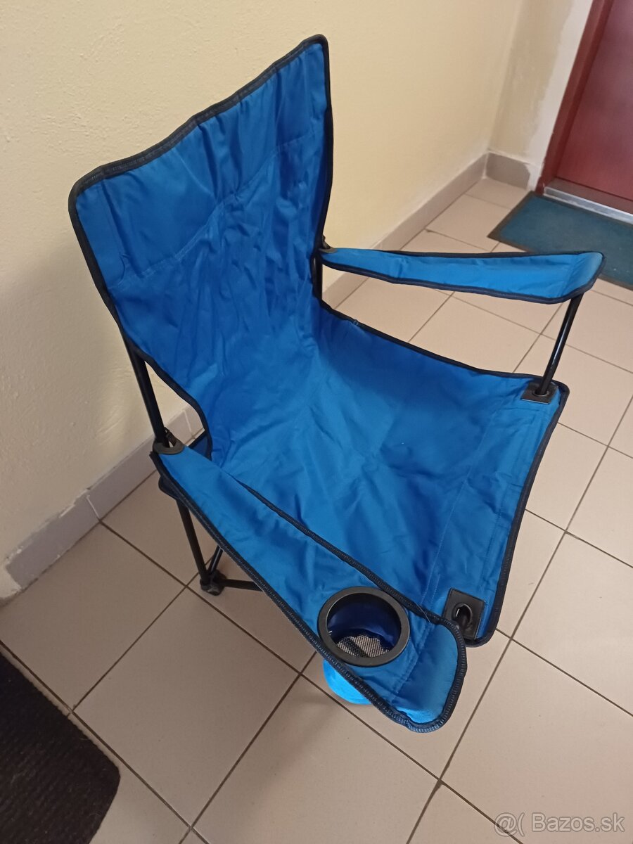 Skladacia  stolička modrá