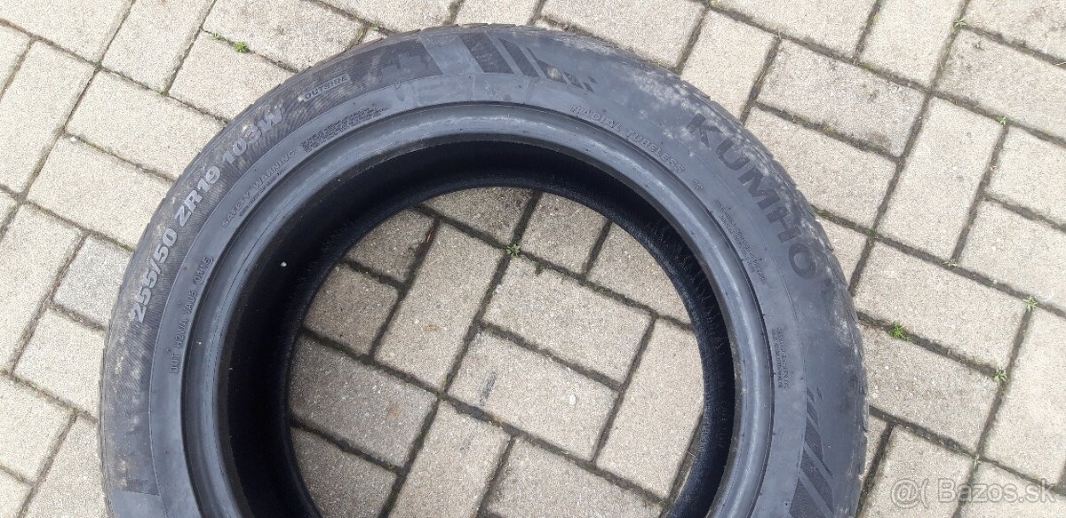 Pneumatiky kumho 255/50/zr19