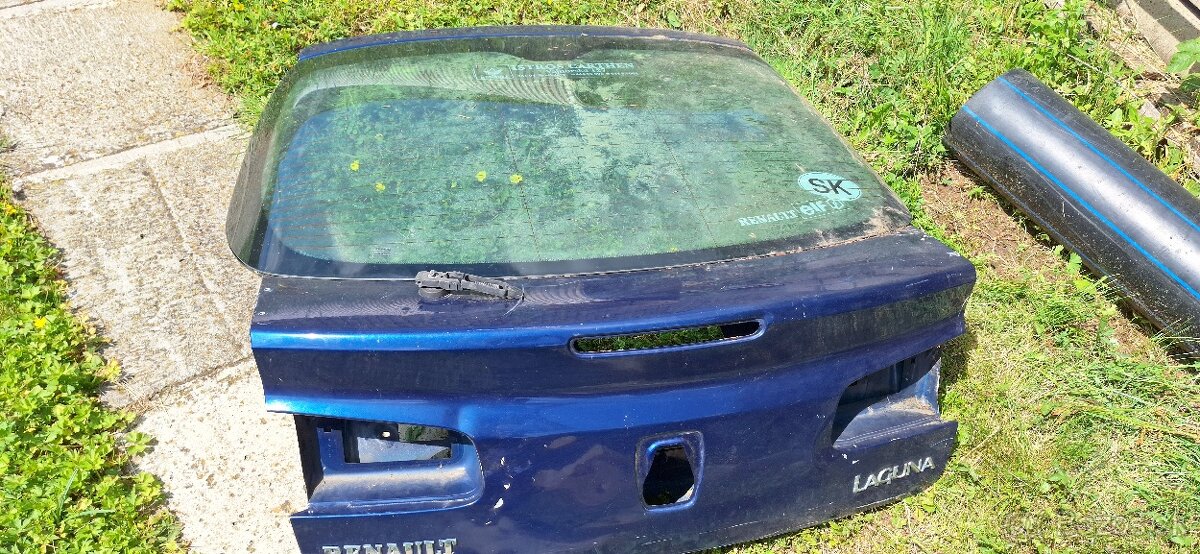 RENAULT LAGUNA