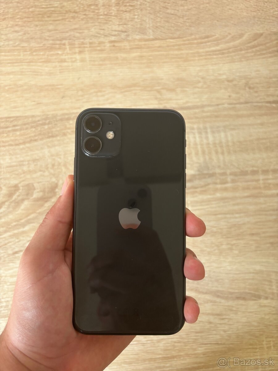 iPhone 11 black 64gb