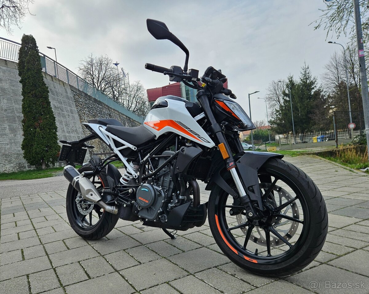 KTM Duke 390