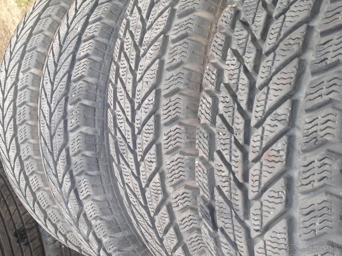 Predám zimné pneumatiky ako nové r14 175/65.... 8/5mm