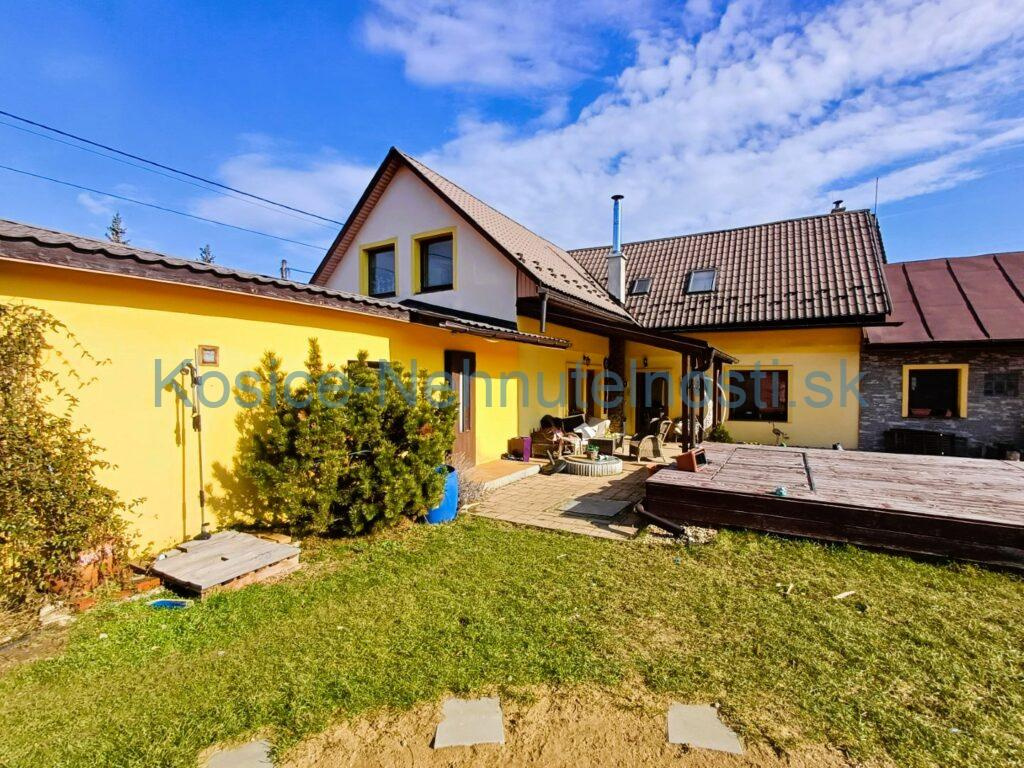 Dom 6izb 300 m2, 503 m2 pozemok Valaliky, Košice - okolie