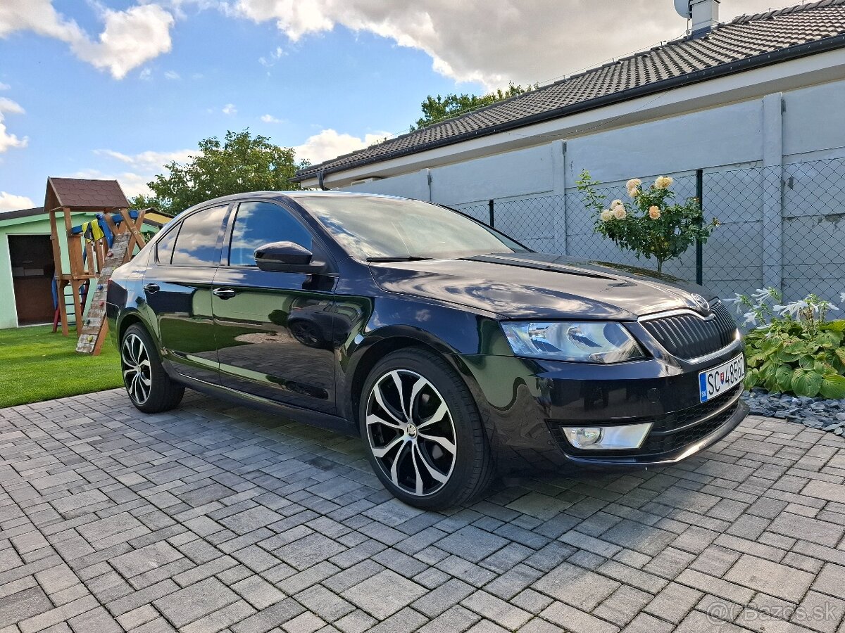 Octavia 3 len 121000km.
