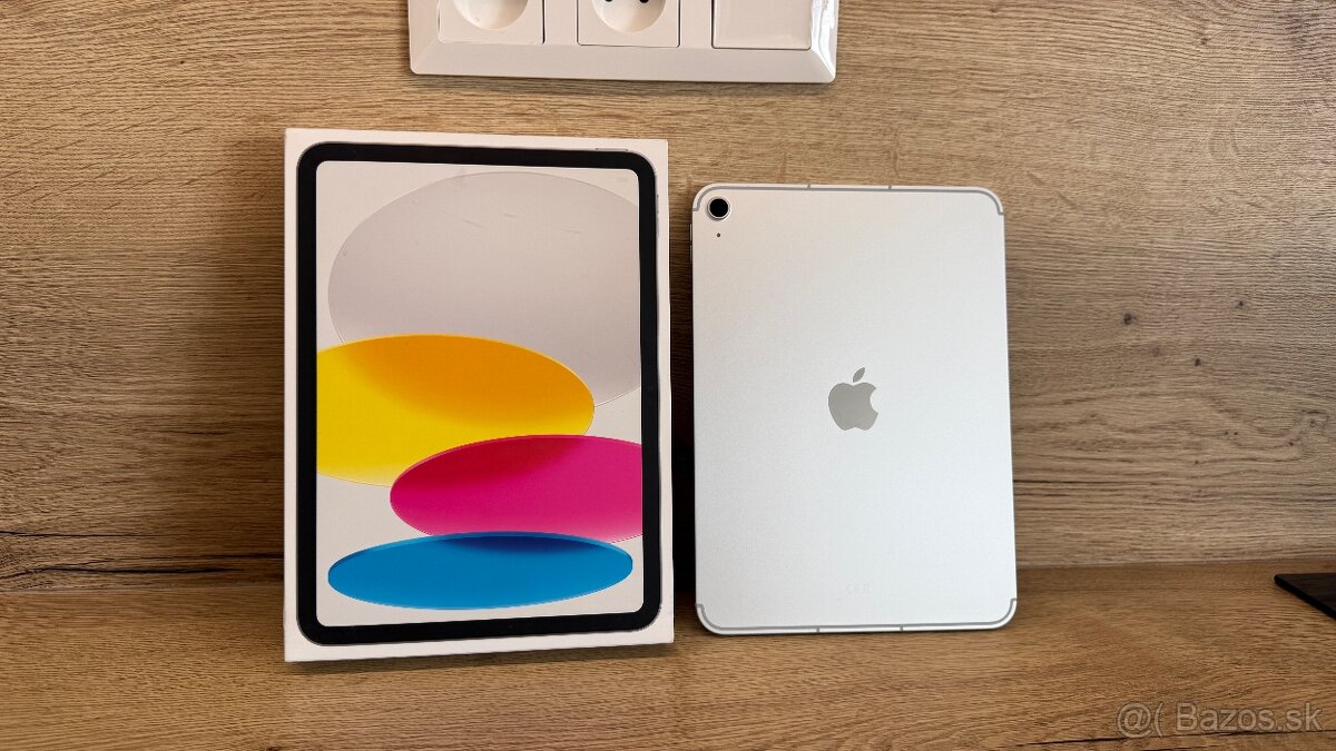 Apple iPad 11" A16 128GB Wi-Fi + Cellular strieborný (2025)