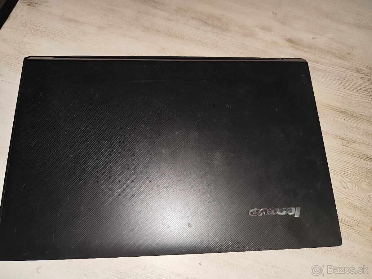 Notebook na náhradné diely