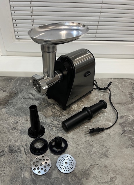 Jabtraxx mlynček na mäso