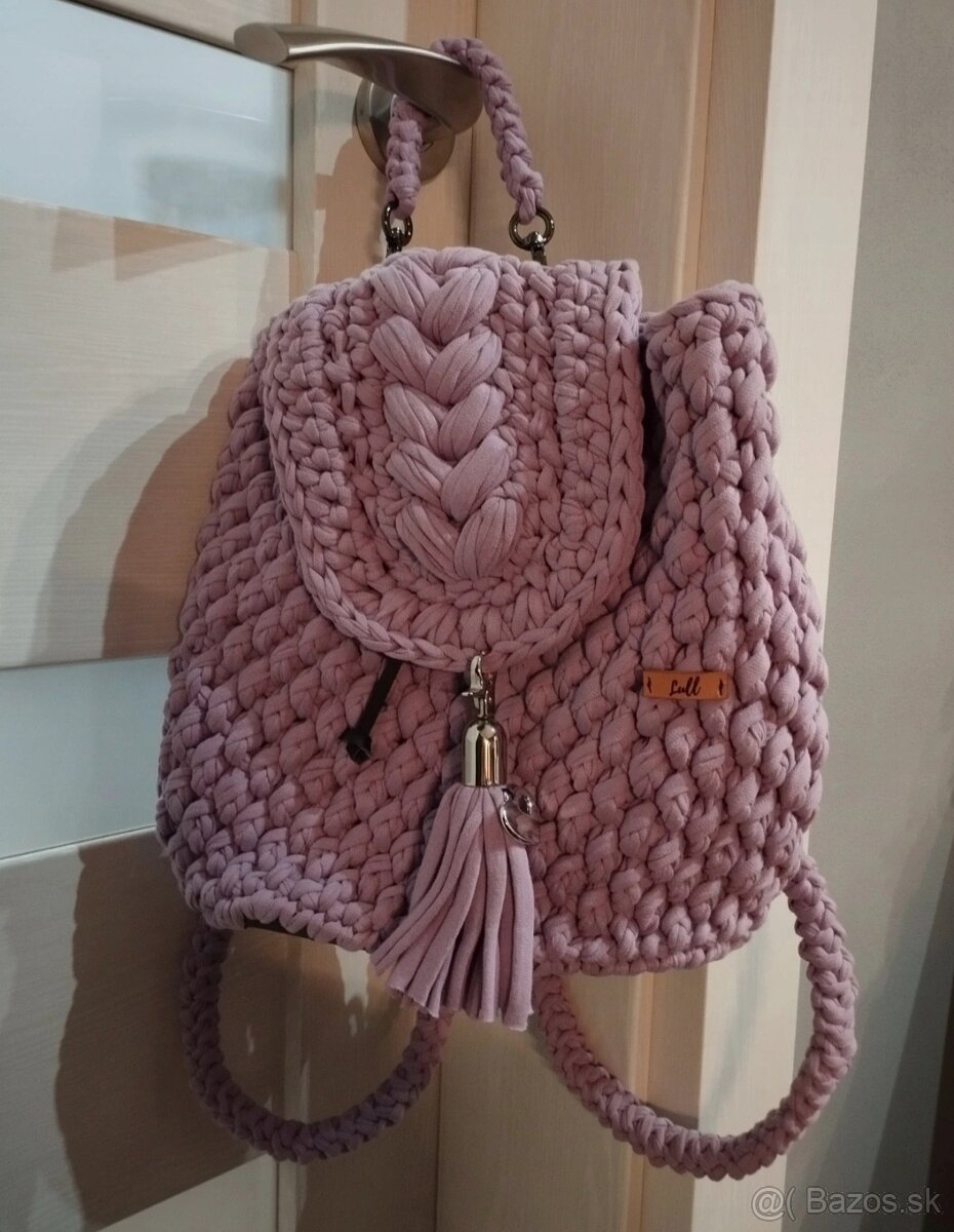 Háčkovaná kabelka