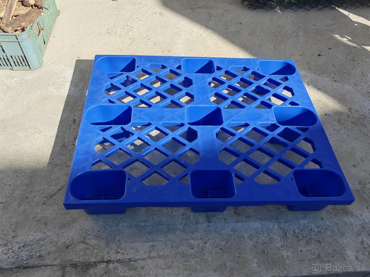 Plastové palety