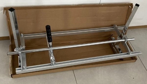 Prípravok na rezanie dosiek