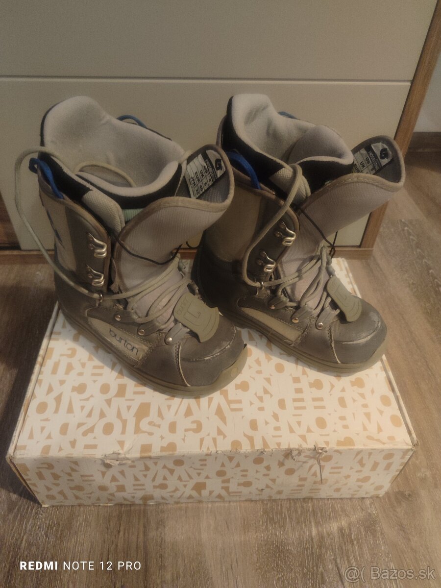 Snowboardove topanky Burton Progression