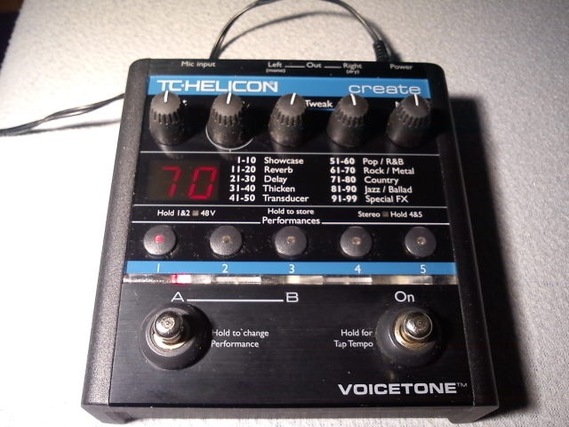 TC Helicon  Voicetone create