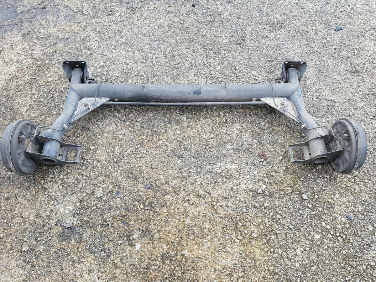 ŠKODA FELICIA,FAVORIT náprava,nápravnica,kolesá,polos,tlmič