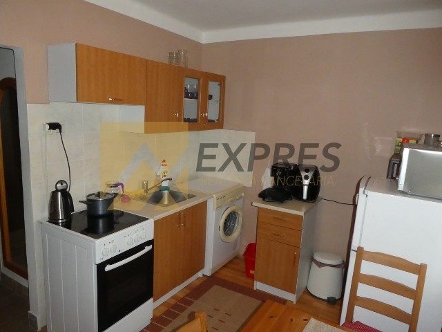 RK EXPRES - na predaj 1 izbový byt v Handlovej.