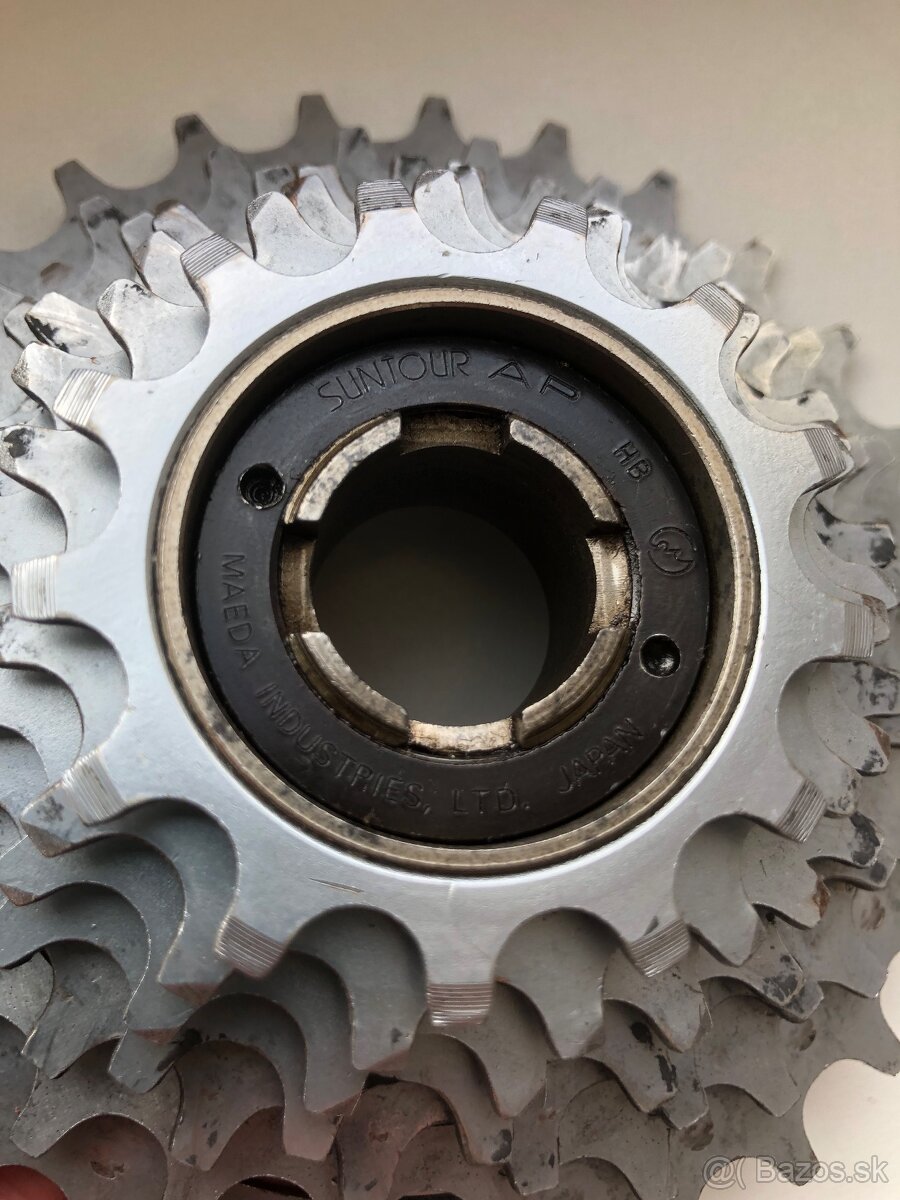 Suntour 7-kolečko 13-28z