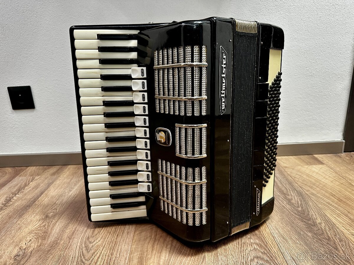 Akordeon - Weltmeister Diana