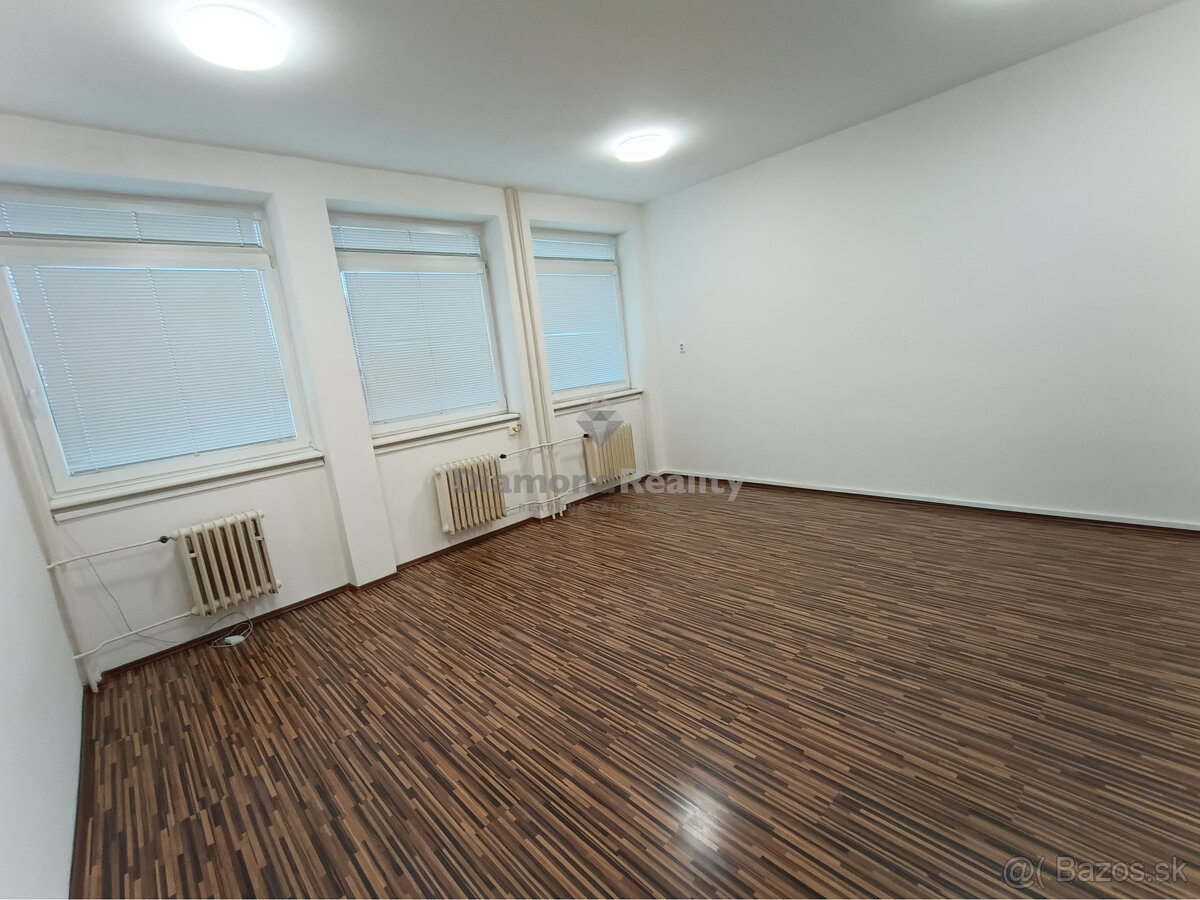 Na prenájom kancelária Nitra - Chrenová