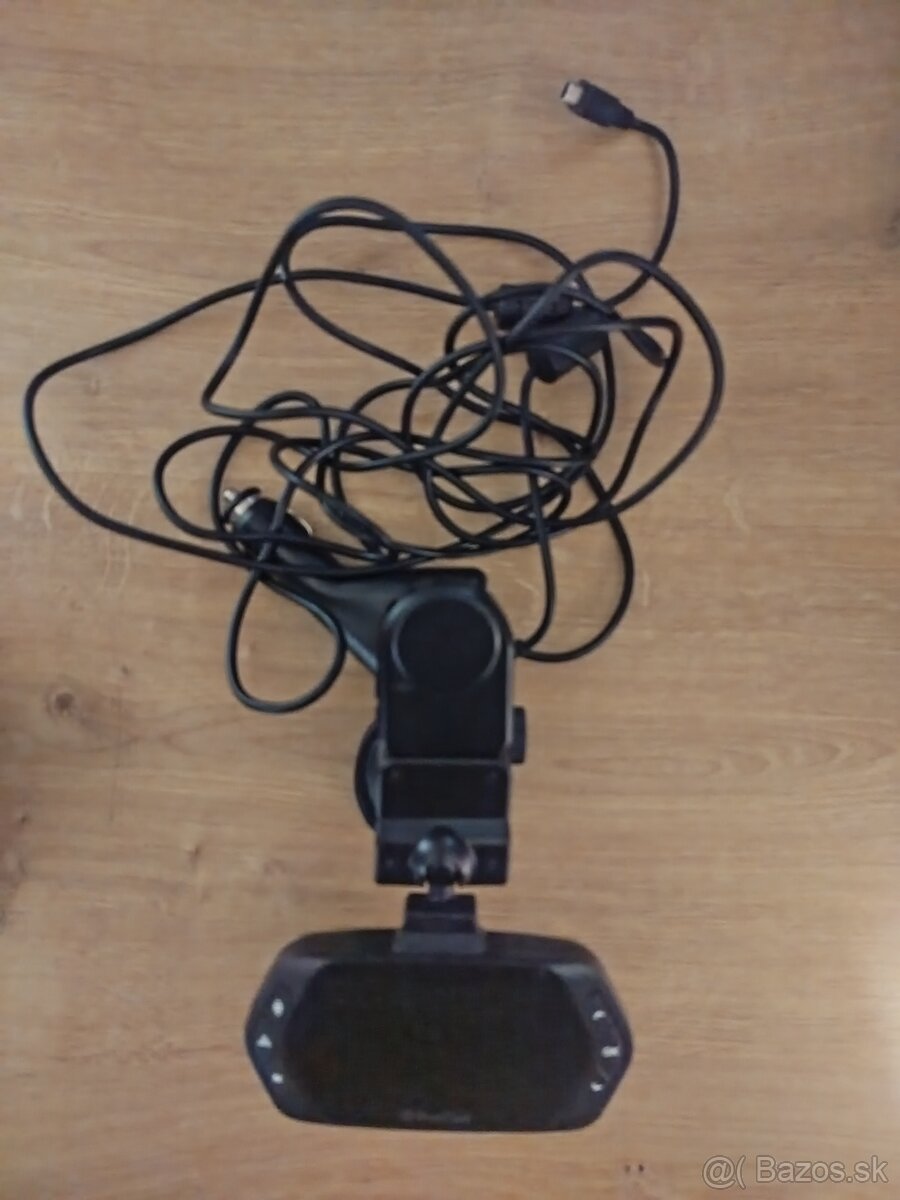 TrueCam A7S Záznamová kamera do auta.