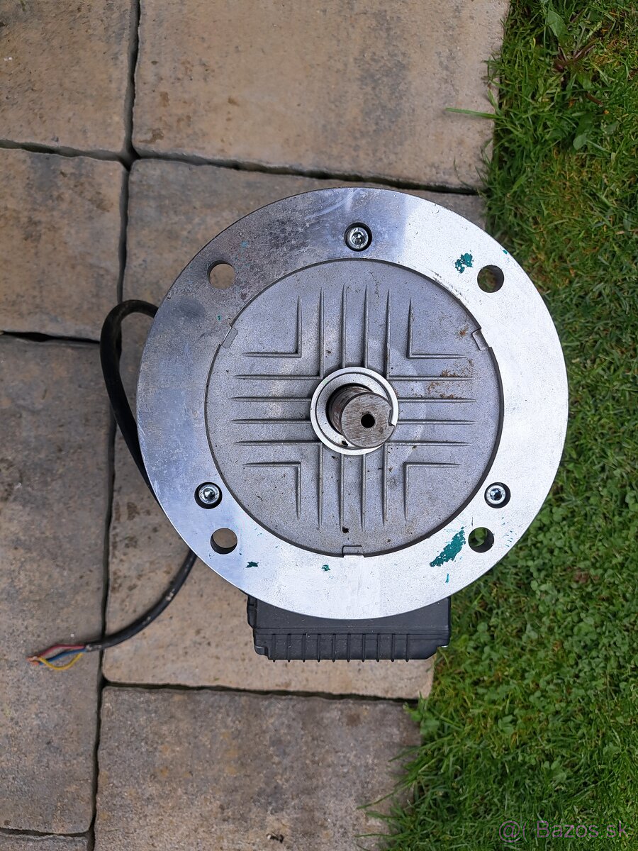 Elektromotor 220v