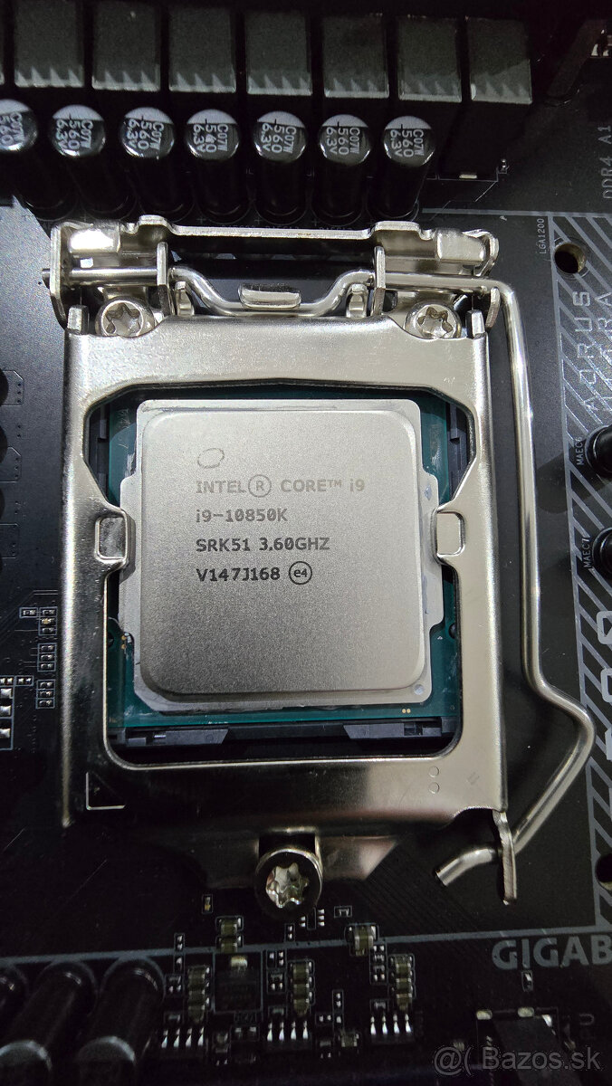 Procesor INTEL CORE i9 -10850K