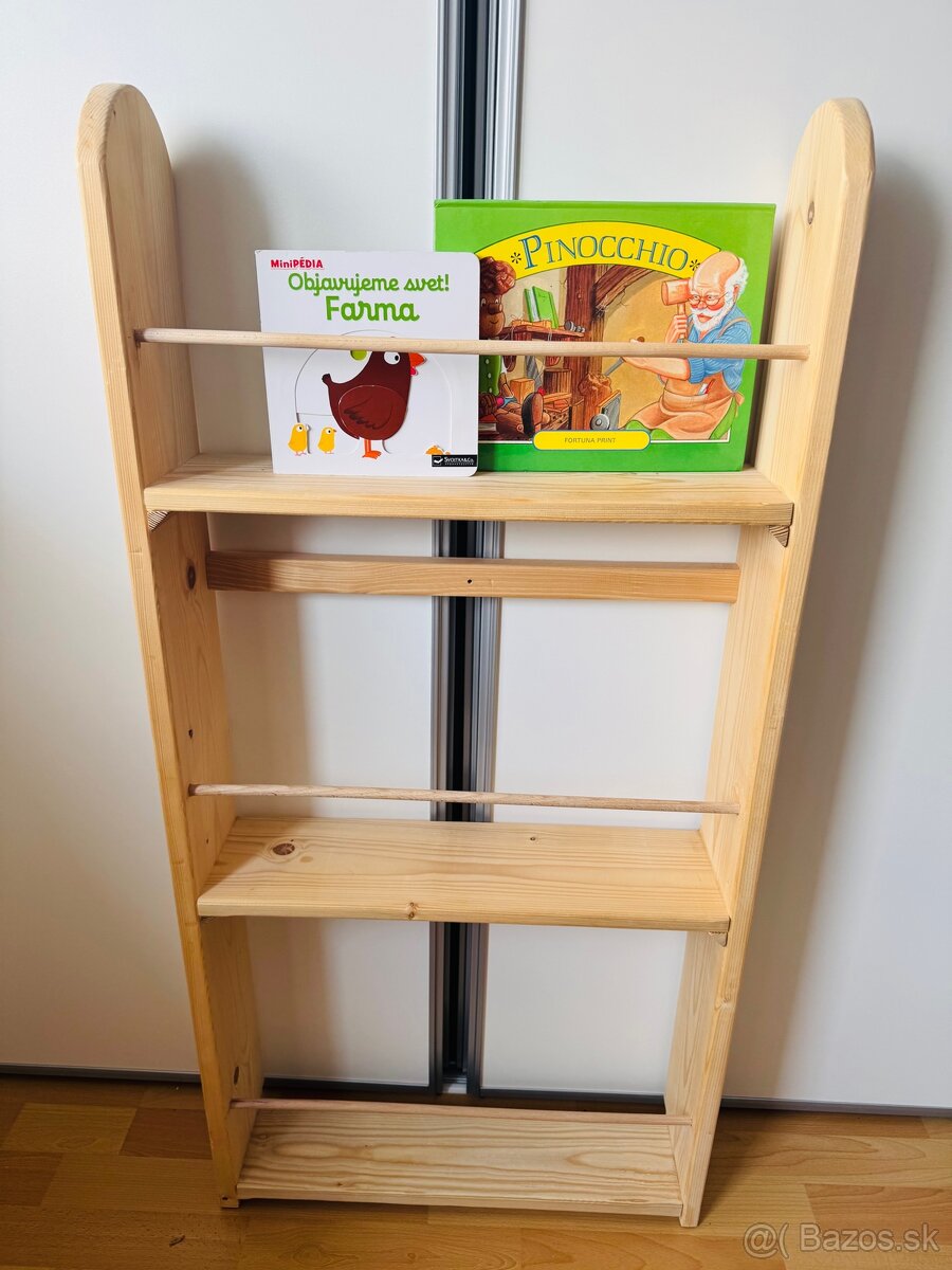 Regál na detské knižky