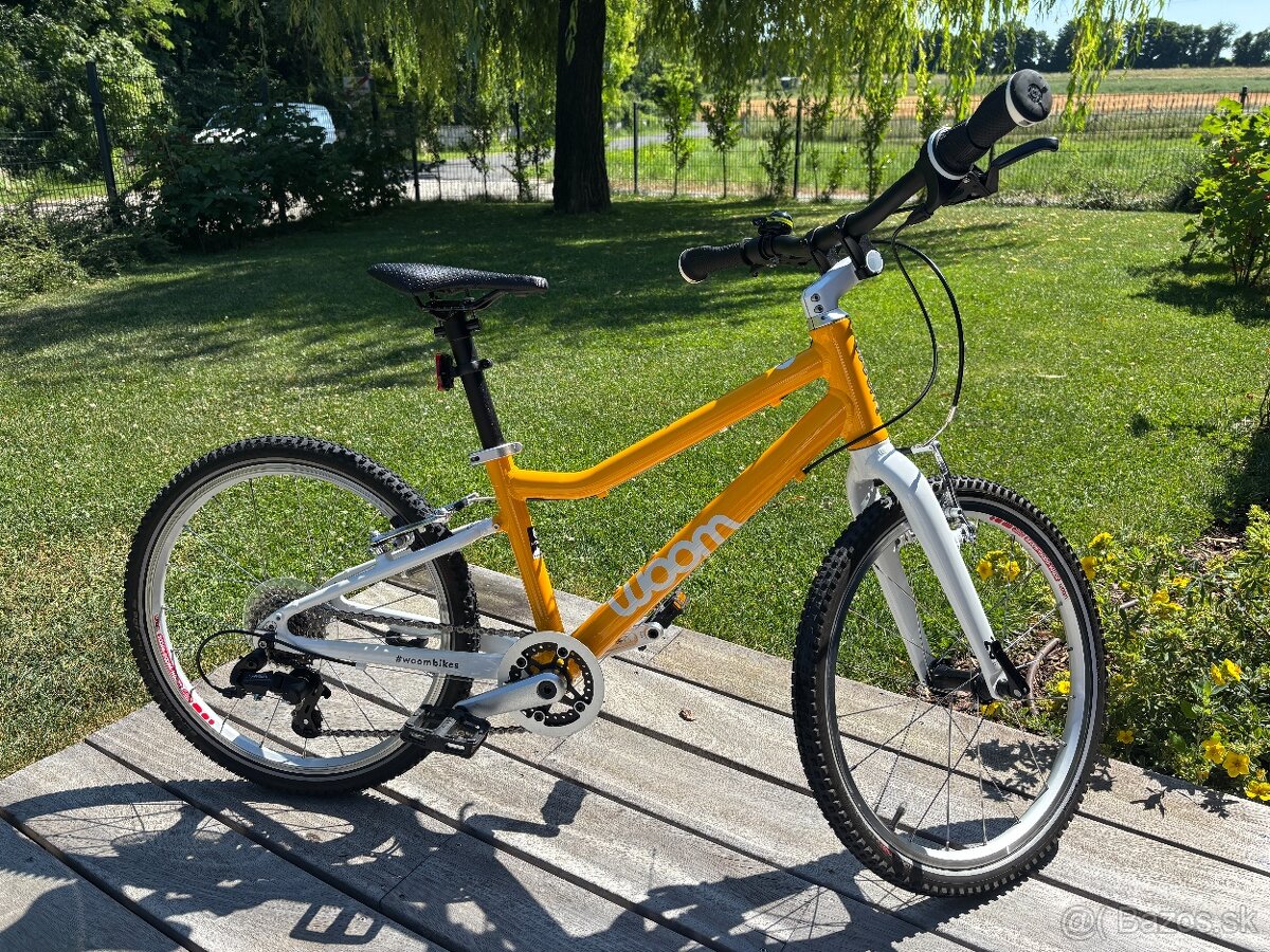 Woom 4 žltý