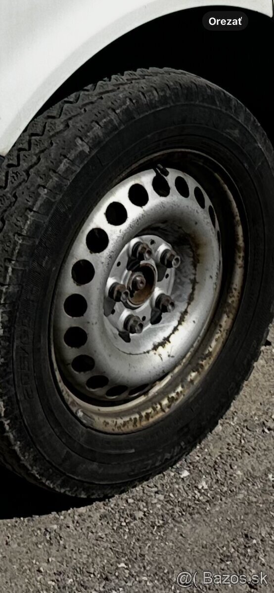 Predám plechove disky na Vw t5 5x120 205/65 r16c