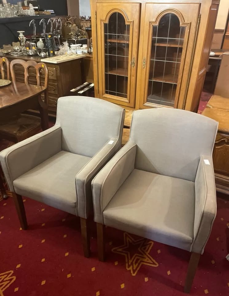 2ks kresla, textilia, 87 x 57 cm, vs 46 cm