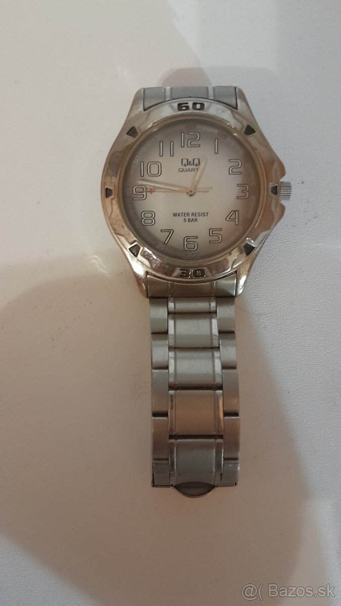 Predám pánske hodinky QUARTZ zn. Q&Q