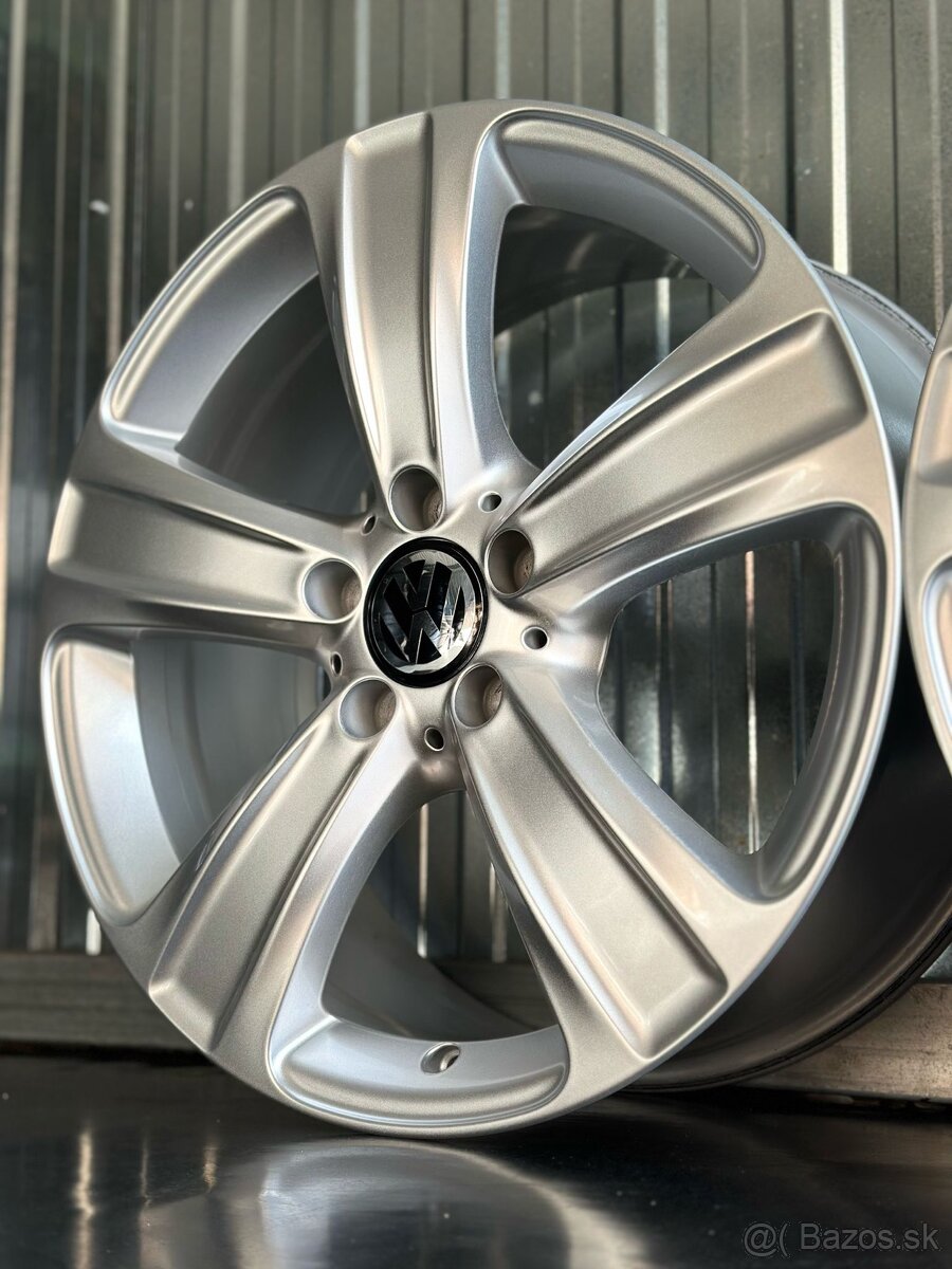 #8 Elektróny originál VW 5x112 r18