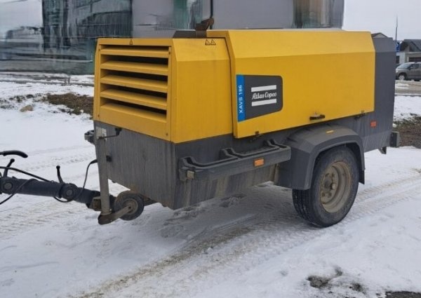 14bar kompresor přívěs SPZ 12m3/min AtlasCopco XAVS186