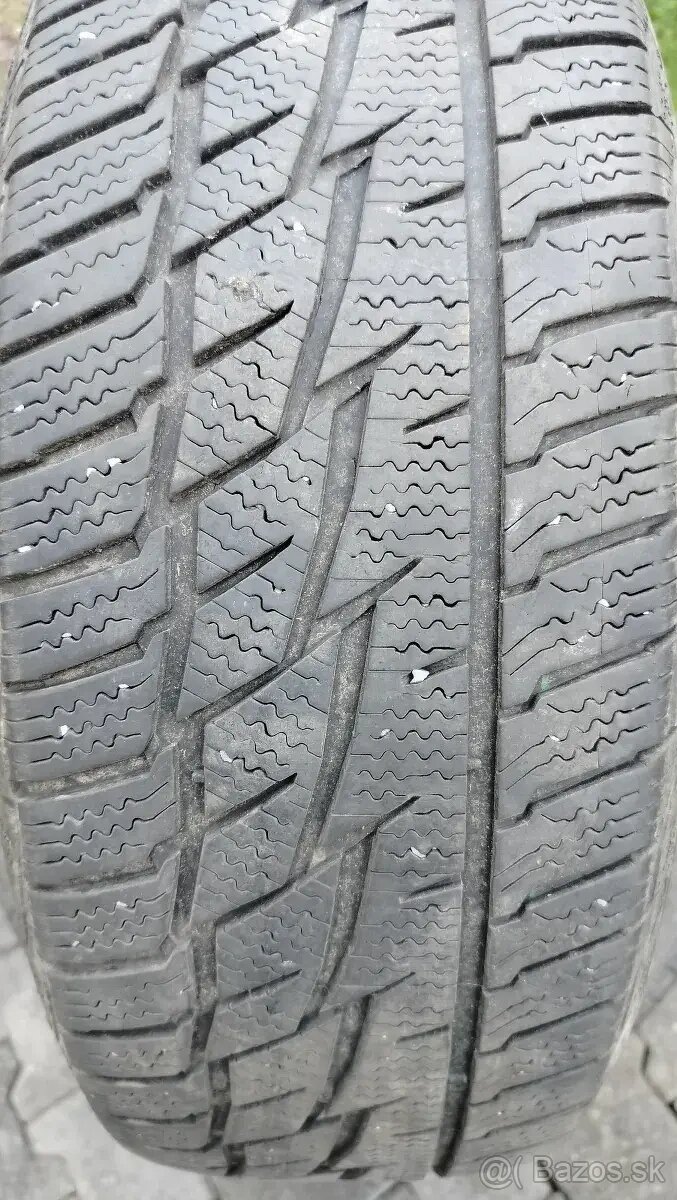 Zimná pneumatika 4ks 205/60 R16 92H Matador Sibir Snow