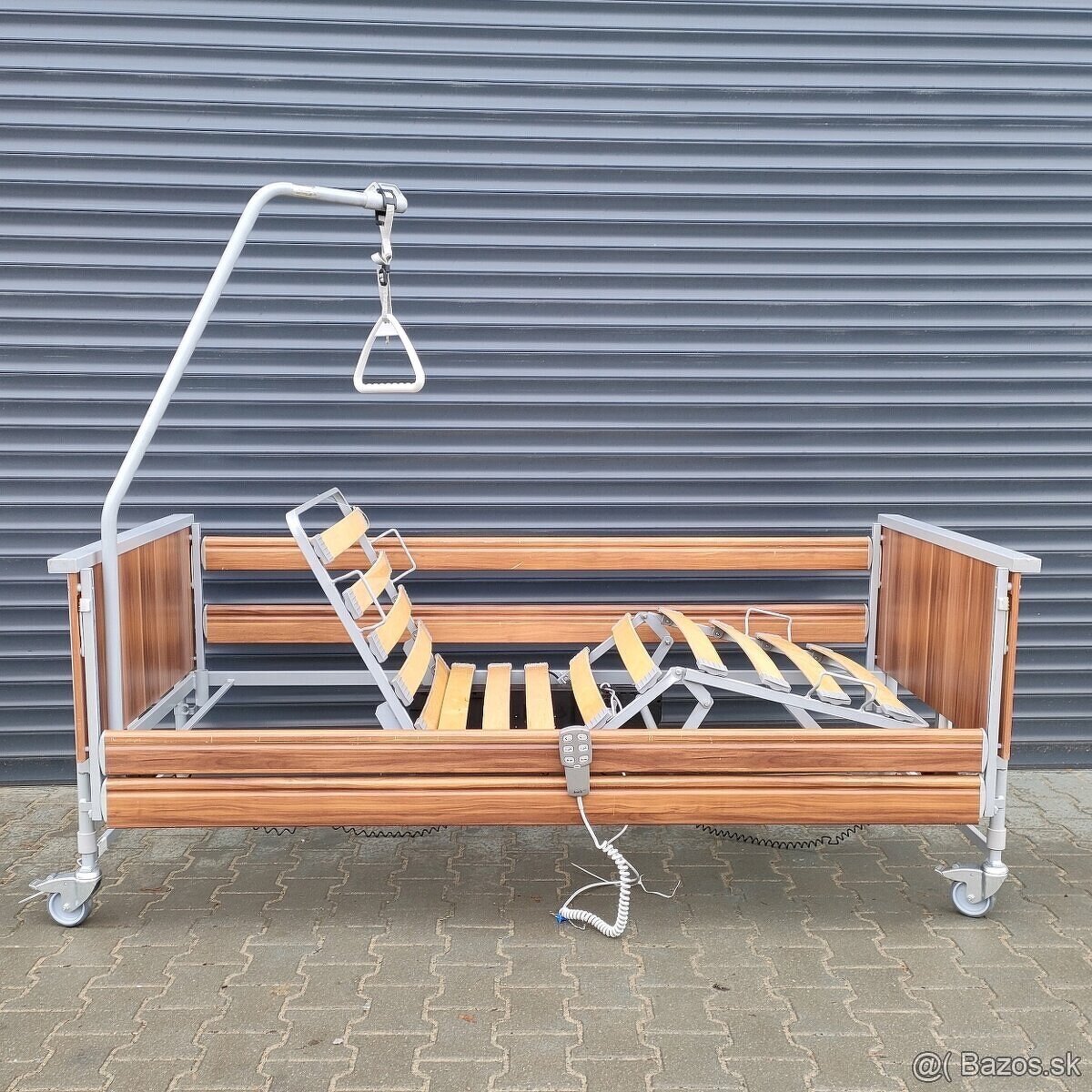 Elektrická polohovateľná posteľ s matracom