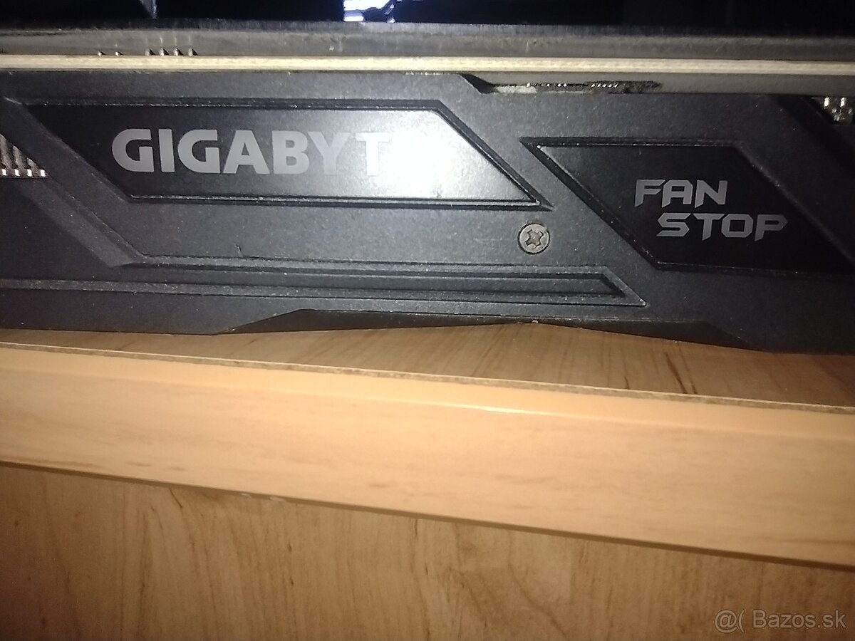 GYGABITE graficka karta