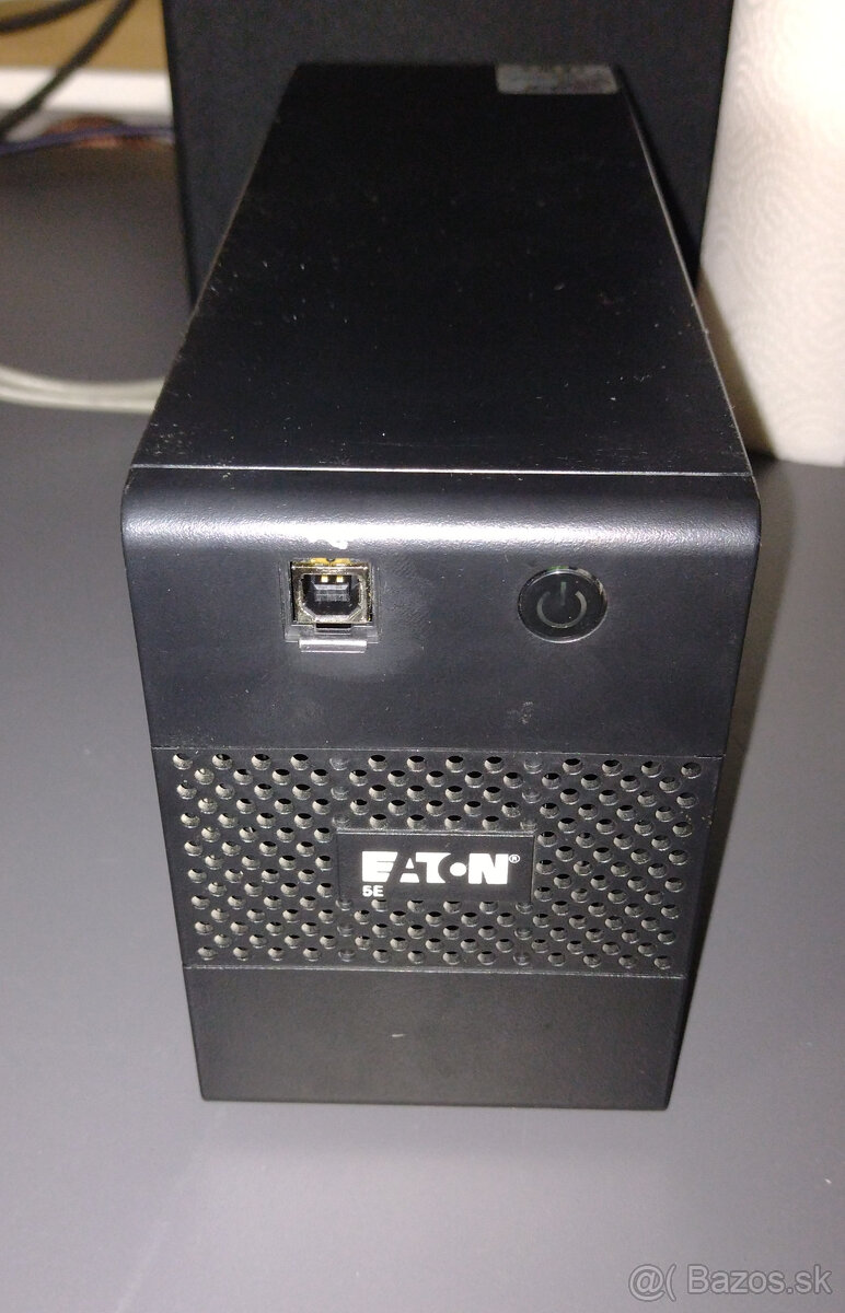 Predám záložný zdroj Eaton e5