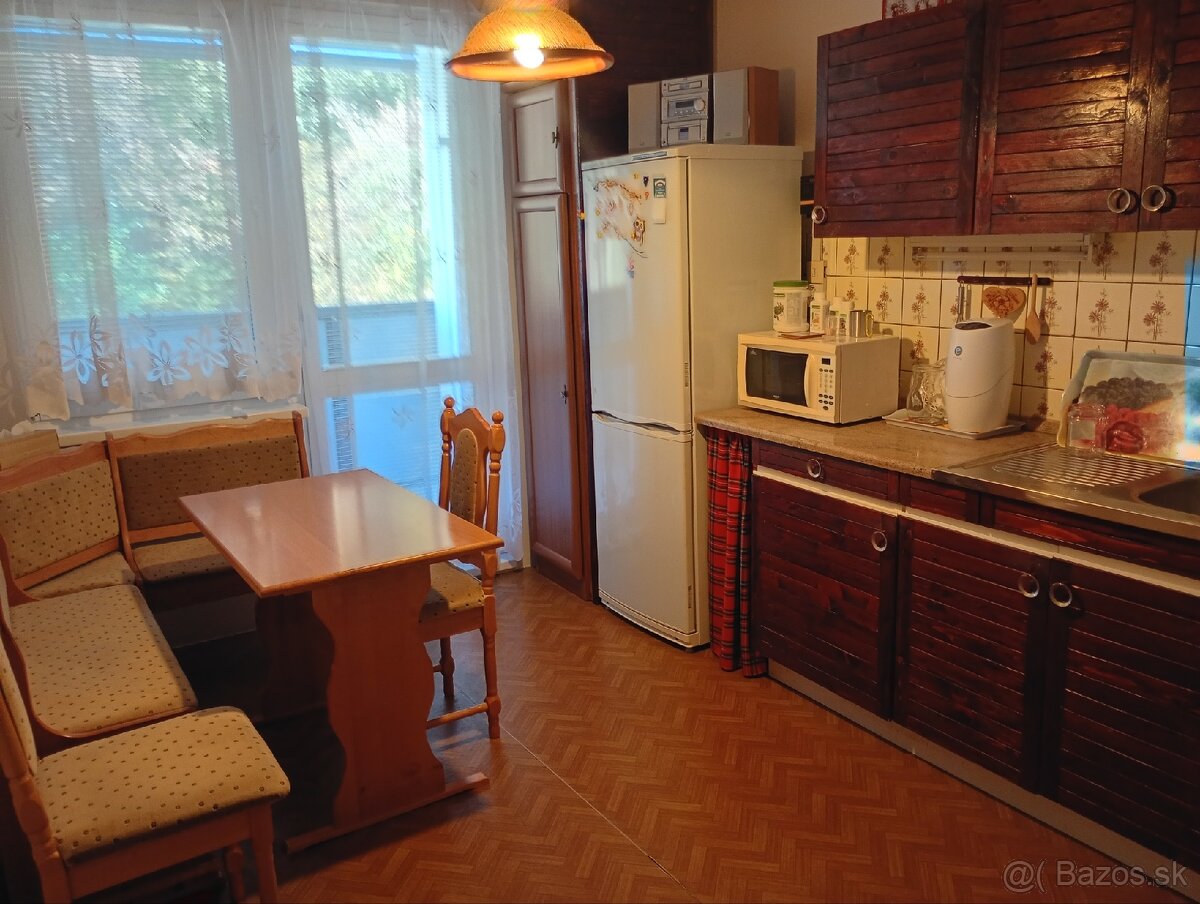 Krásny 3 izbový byt na predaj.