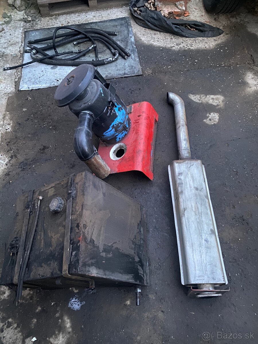 Diely na malotraktor