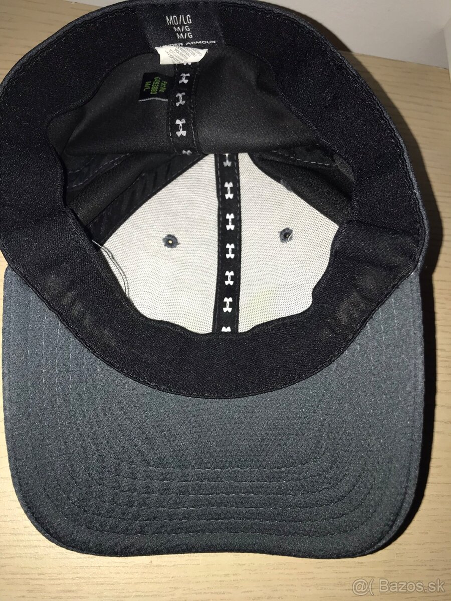 Under Armour Siltovka