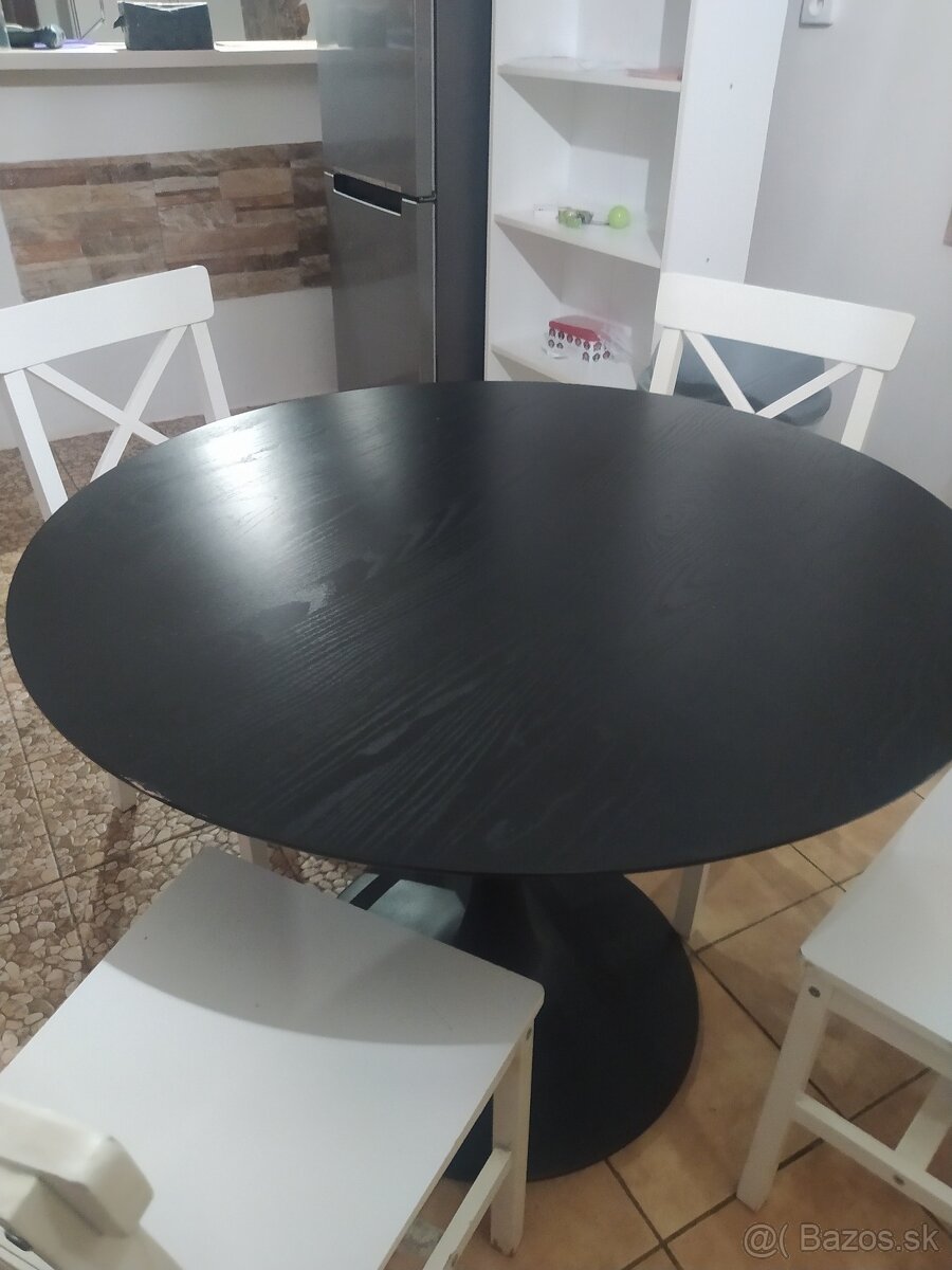 Predám jedálenský set