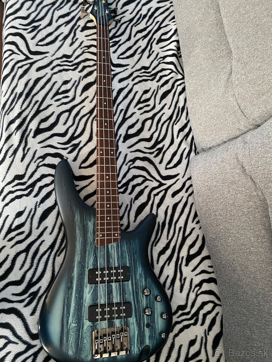 Bass gitara Ibanez sr300