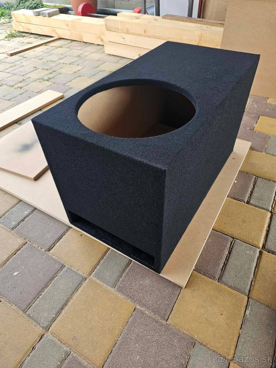 Box pre 15" subwoofer