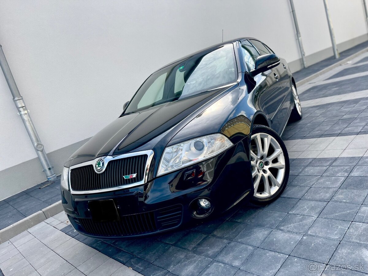 Skoda Octavia Rs Sedan 2.0 TFSI