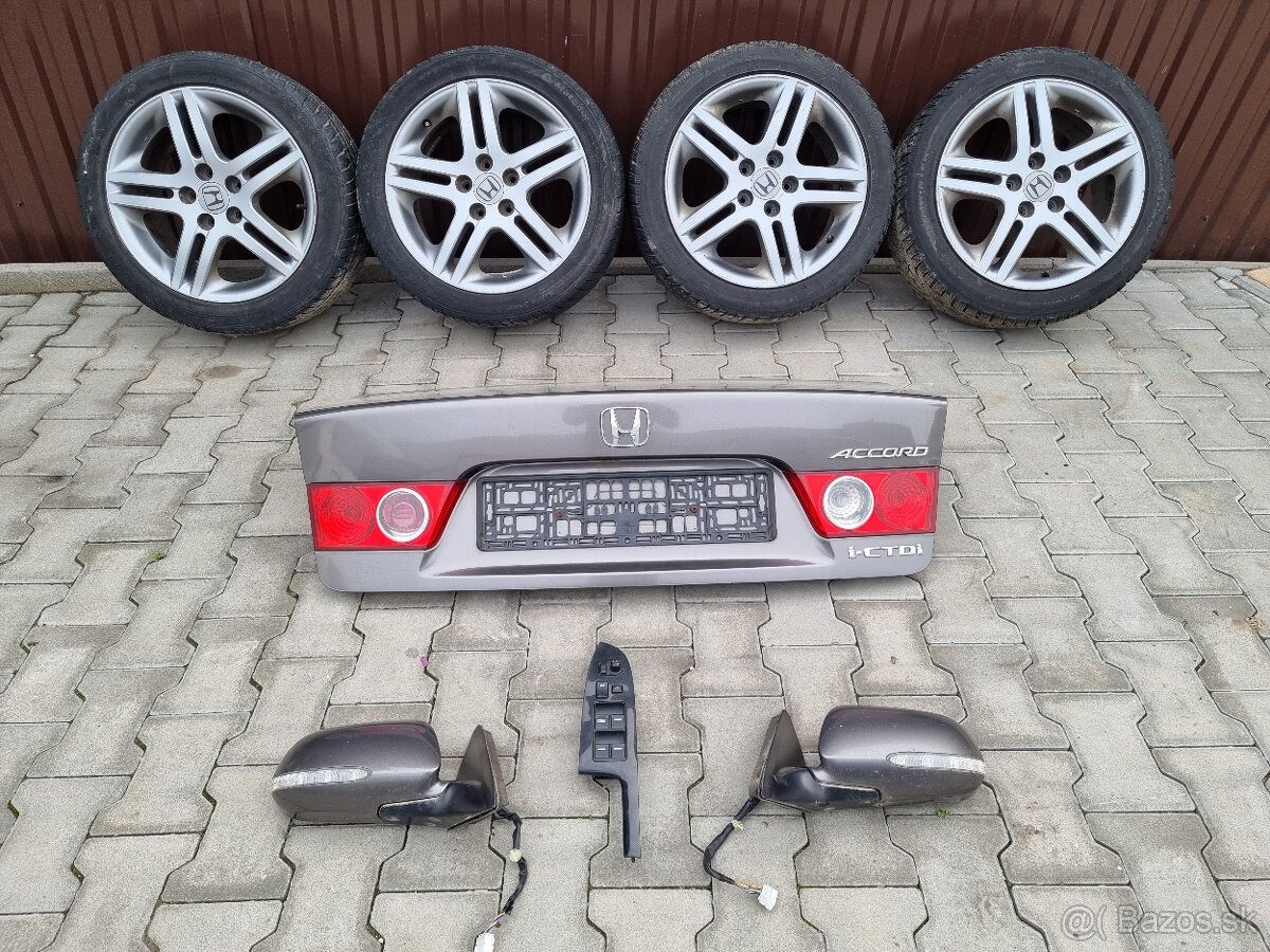Honda Accord VII spätné zrkadlo